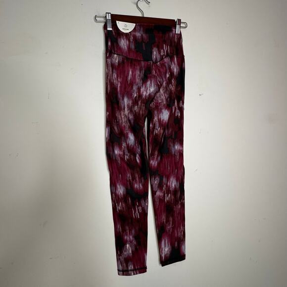Offline by Aerie Real Me High Waisted Lace-Up Leggings Medium Cabin Fever NWT - Picture 4 of 7